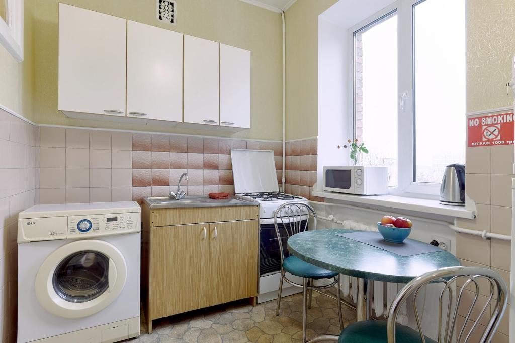 Апартаменты Hospitalna Street 2, Apartment in the CENTER - PALASE OF SPORT Киев-23