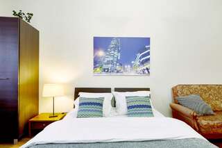 Апартаменты Hospitalna Street 2, Apartment in the CENTER - PALASE OF SPORT Киев Апартаменты-12