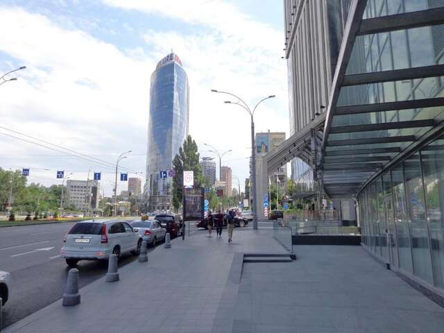 Апартаменты Hospitalna Street 2, Apartment in the CENTER - PALASE OF SPORT Киев-18